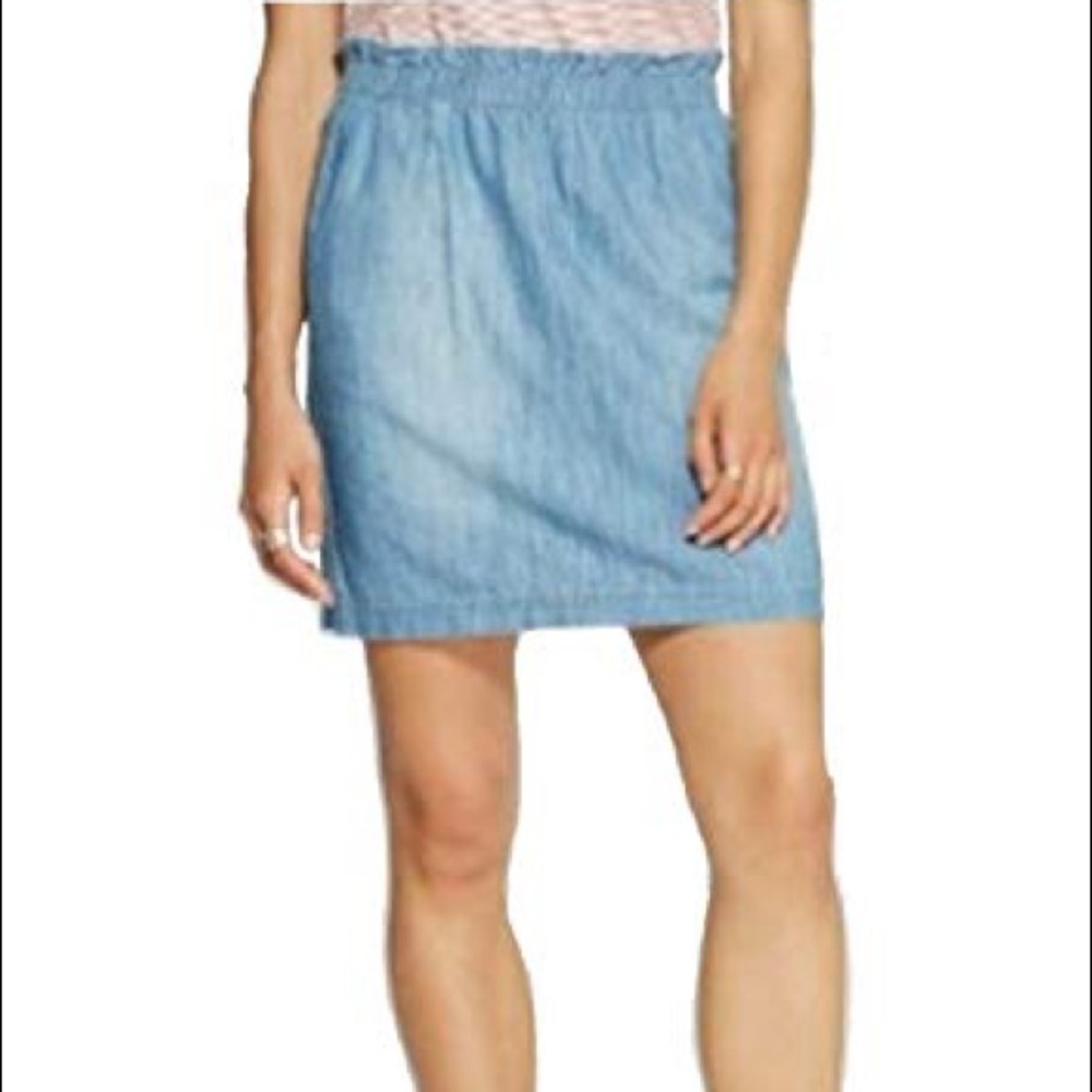 Universal Thread Chambray mini skirt